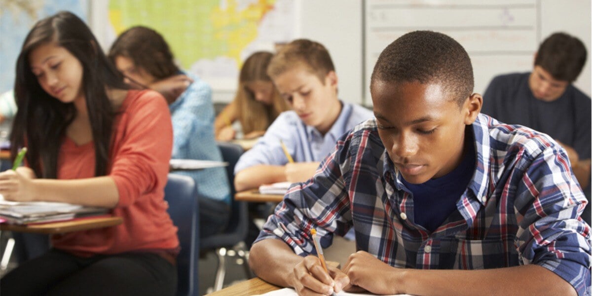 Formas de avaliação para sua escola de idiomas Sponte