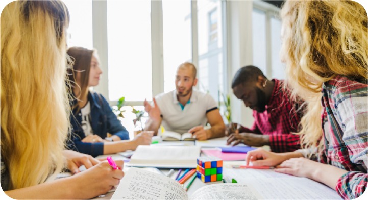 Equipe escolar: como engajar o time na campanha de matrículas | Sponte